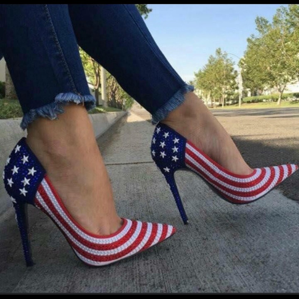 Meet your Posher, Cynthia